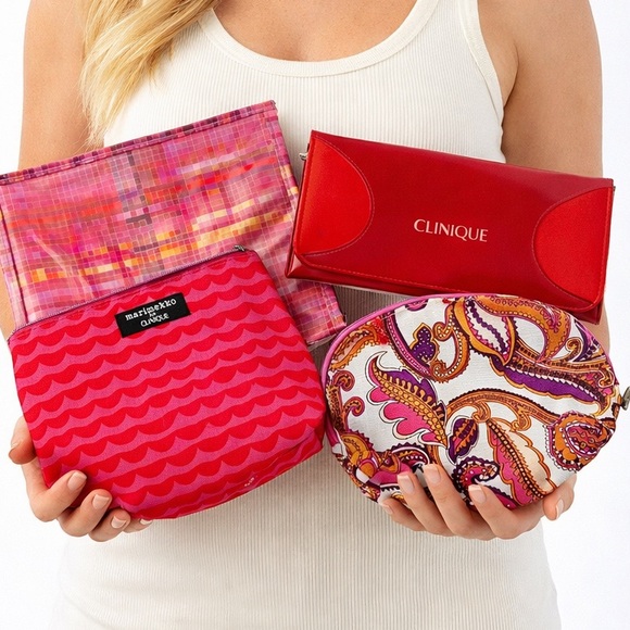 4 Pc Clinique Cosmetic Bag Bundle Makeup Travel Pouch Set Giftable Mixed Styles